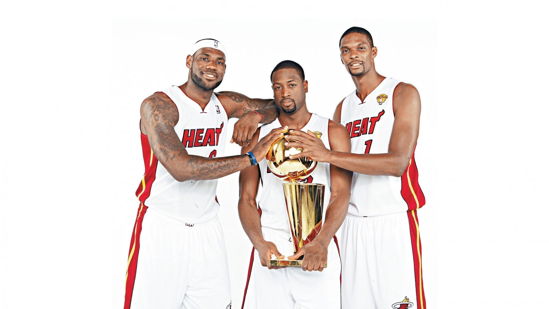 普里吉奥尼将担任西部全明星助理教练，首次亮相NBA全明星赛，普里吉奥尼妻子